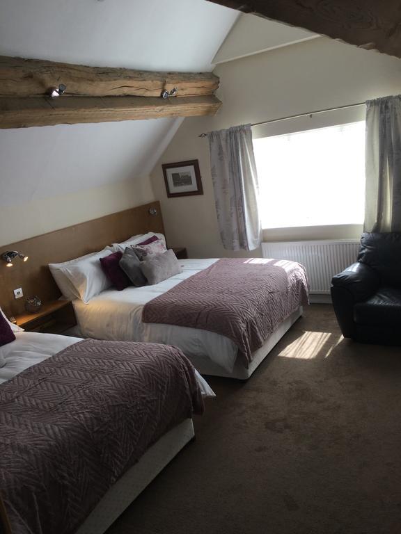 Hotel The Huntsman à Cheadle  Chambre photo