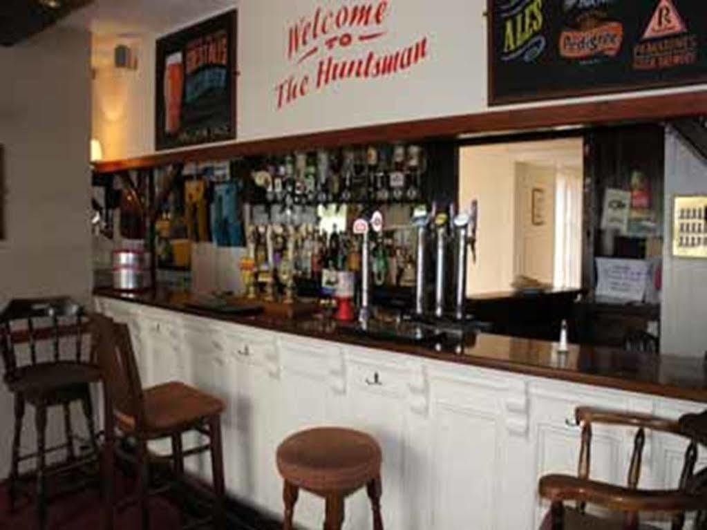 Hotel The Huntsman à Cheadle  Extérieur photo